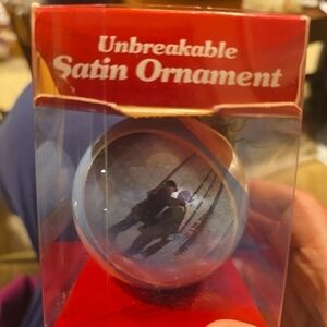 Elegant Satin Ornament - Red